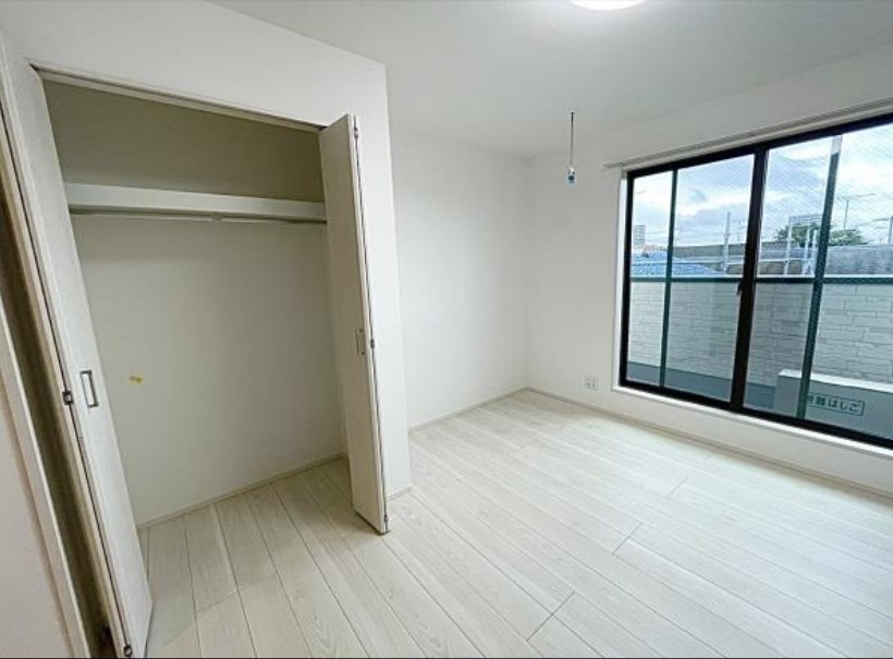 パークヒルズ・ザ・見沼103号室 リビング