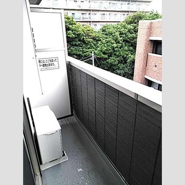 エタニティー東船橋 バルコニー
