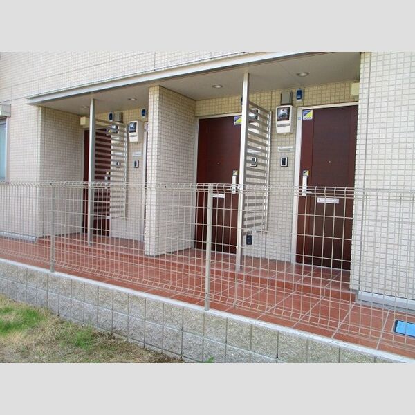 ローズマリー エントランス