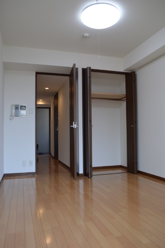 リクレイシア八丁畷9階 リビング