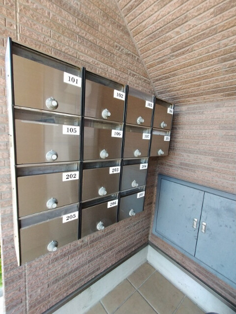 イー・シティ2階 部屋その他