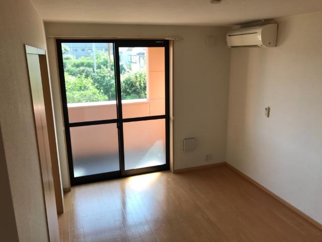 オーパ・ヴィラージュ リビング