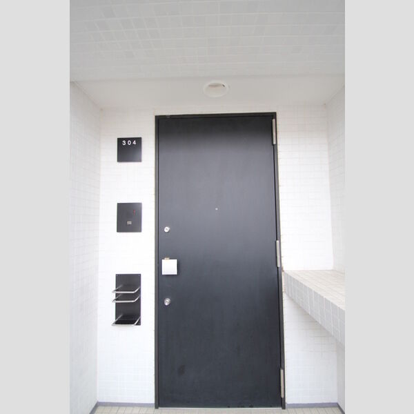 カスタリア若林公園 玄関