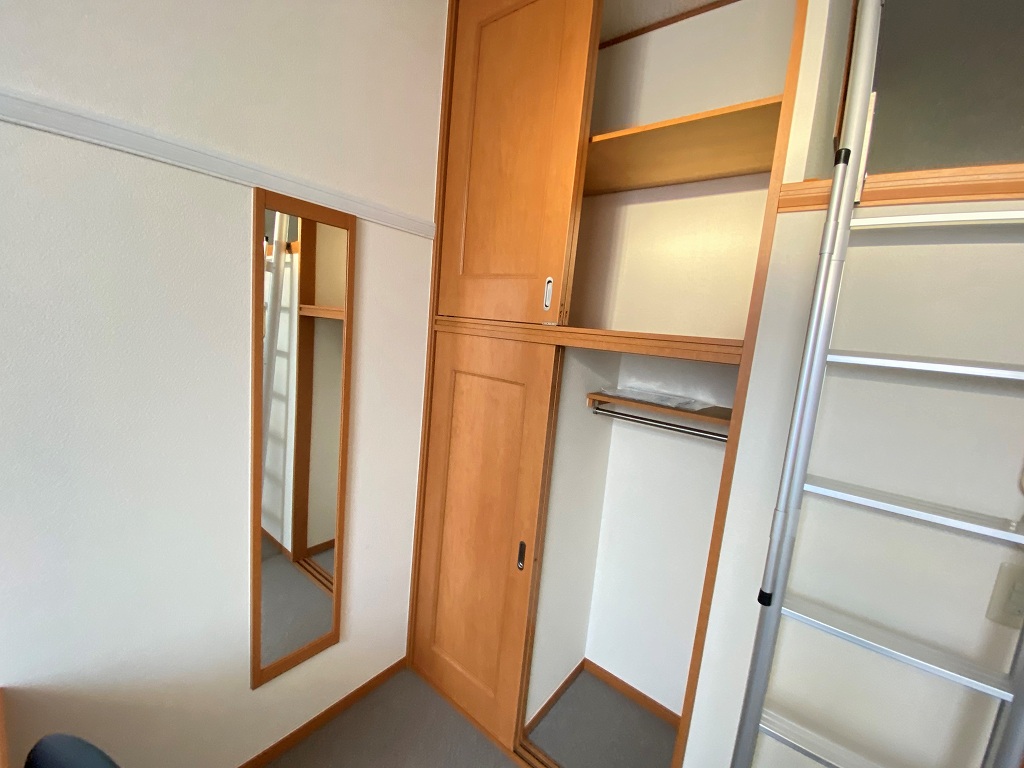 レオパレスエトワール 内観