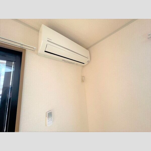パルティシオンコート202号室 和室エアコン