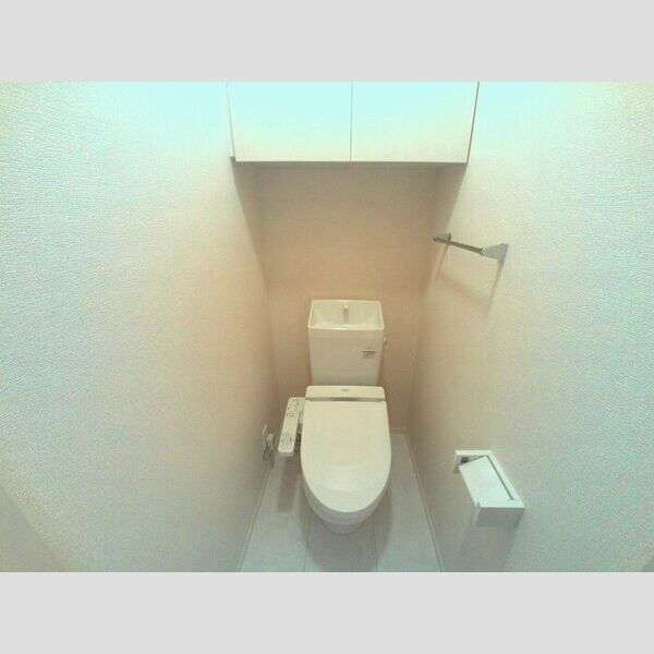 アムール 温水洗浄便座