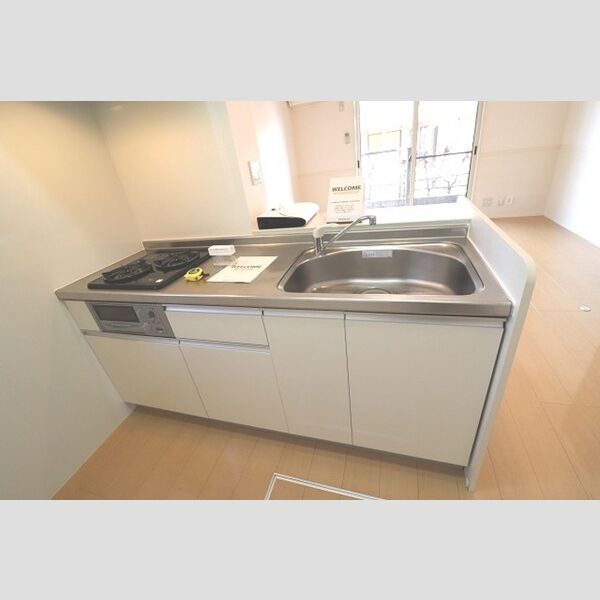 SAKURA Hills　C102号室 対面キッチン