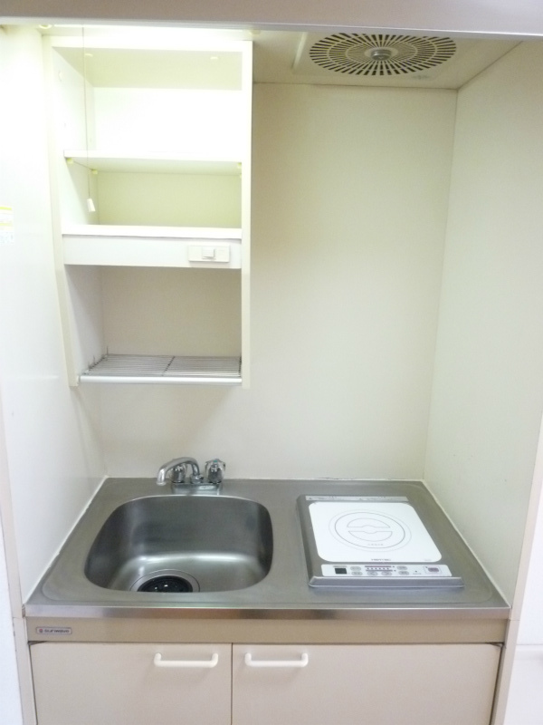 ACCENT駒岡1階 キッチン