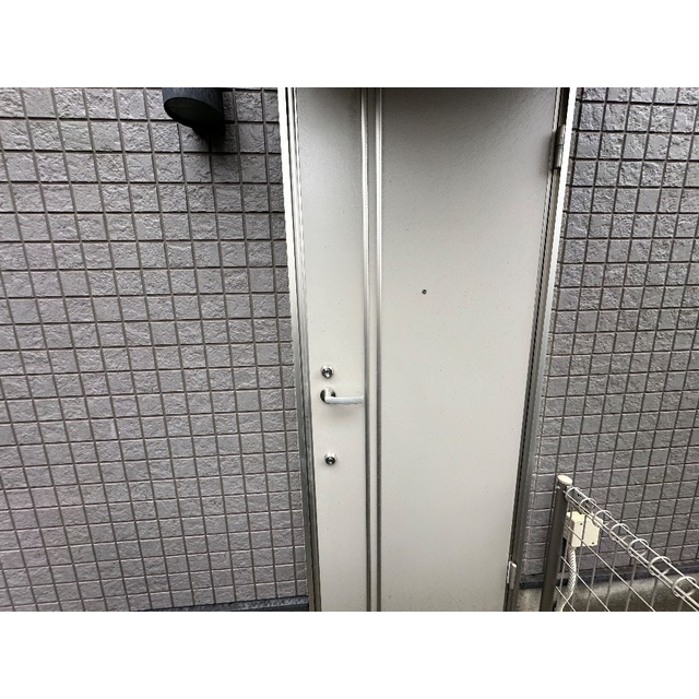 レガーロ千葉中央 玄関