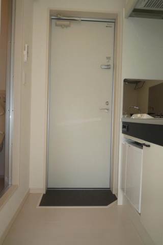 エルプレミア平井2階 玄関