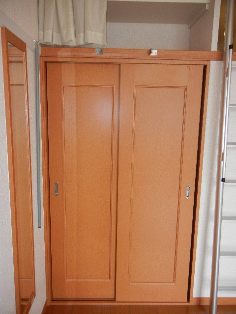 レオパレス彩Ⅱ301号室 内観