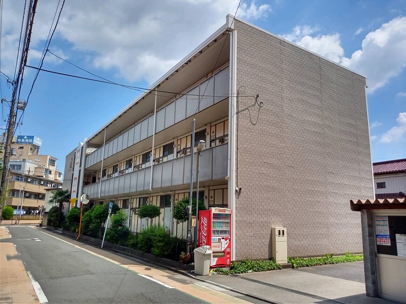 レオパレスシリウス戸田の外観画像