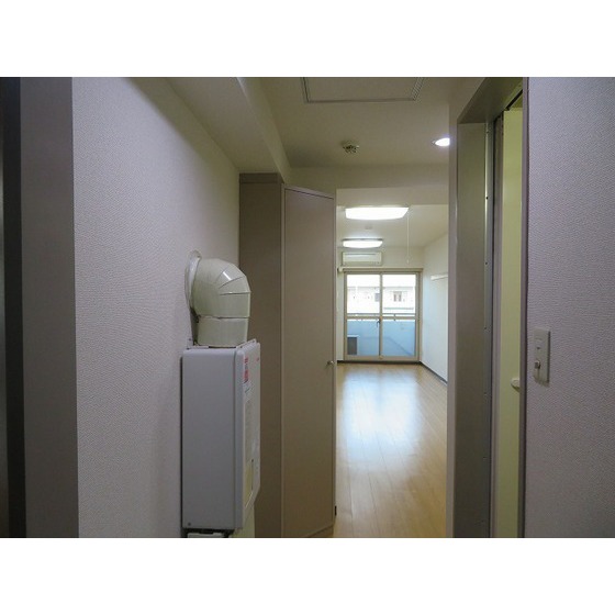 アレックスビル 玄関