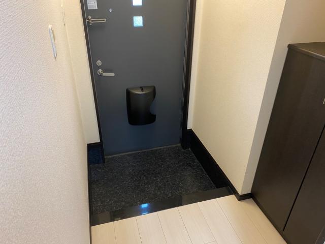 キャメロット 玄関