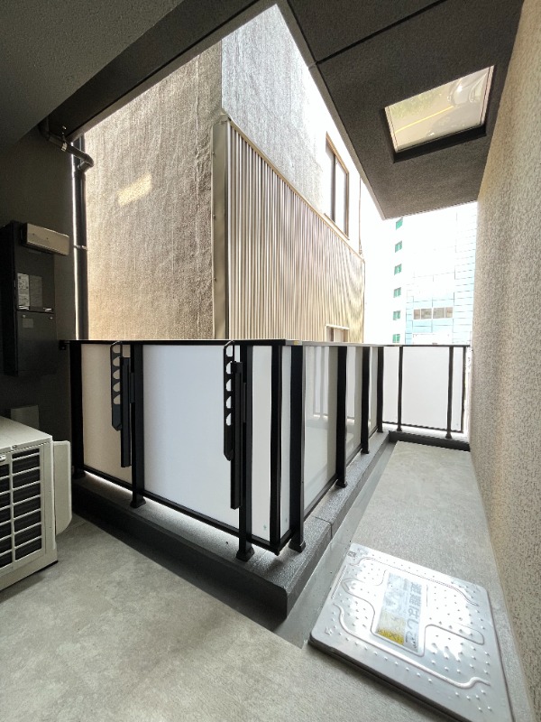 ワンルーフレジデンス台東根岸2階 バルコニー