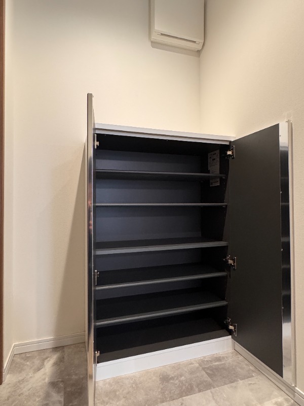 THE PALMS MUSE 新江古田1階 収納