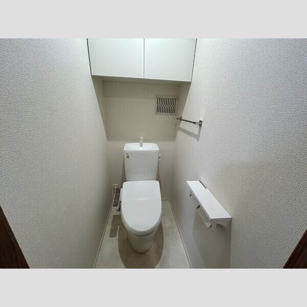 メゾンドール・カムイδ館 トイレ