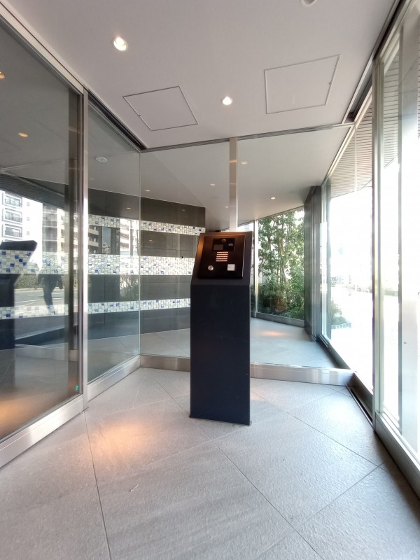 クレイシア新宿中落合4階 エントランス