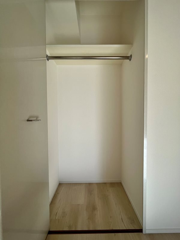 レジディア神田東3階 収納