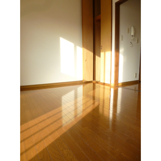 ハイツ　リバーランド 内観