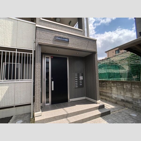 アルカンシェル北越谷106号室 エントランス