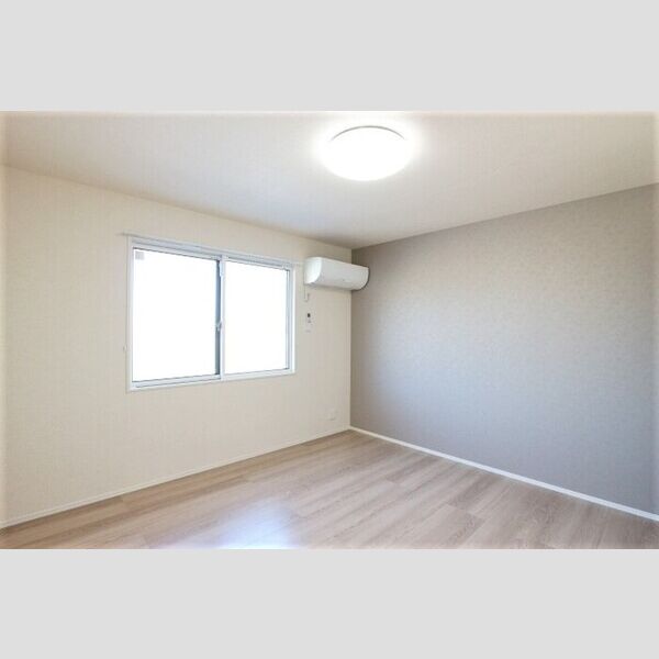 フォーリア　A303号室 洋室