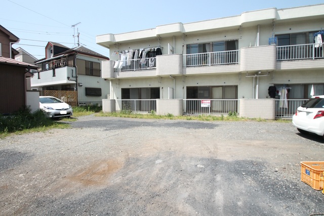 ファミール　パレス 駐車場！