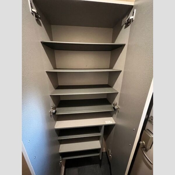 サンリバー 玄関