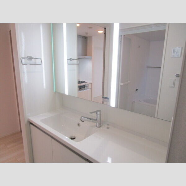 スプライトレジデンス富士見 洗髪洗面化粧台