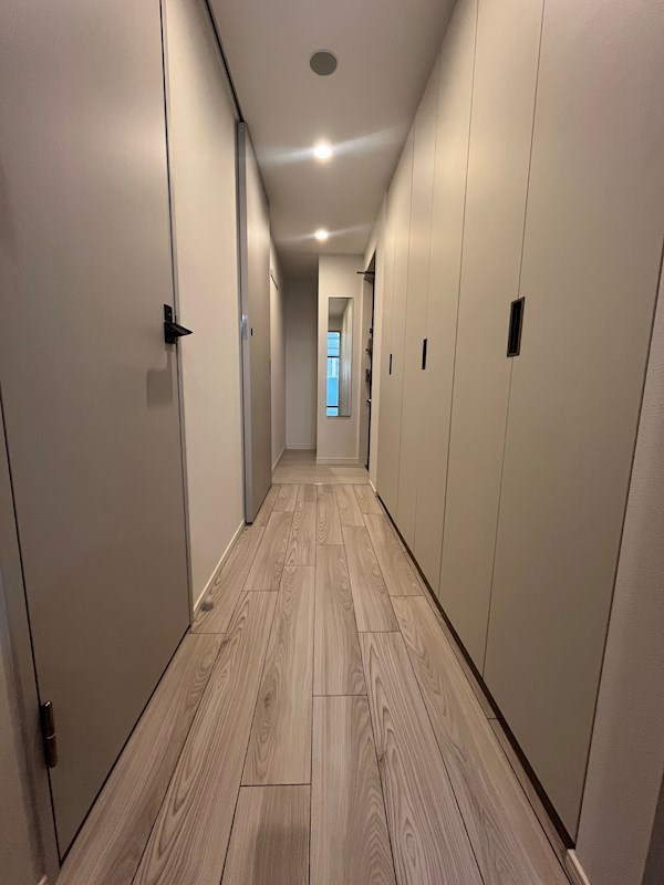 クロスレジデンス神田神保町3階 廊下