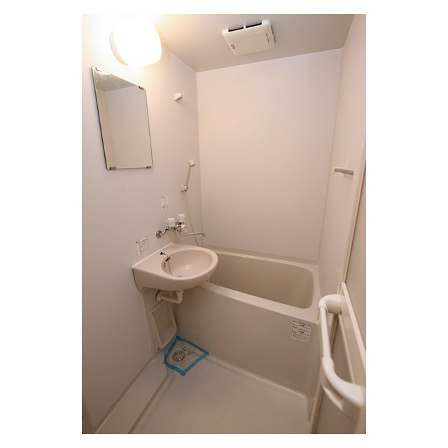 ルームピア船橋0106号室 お風呂