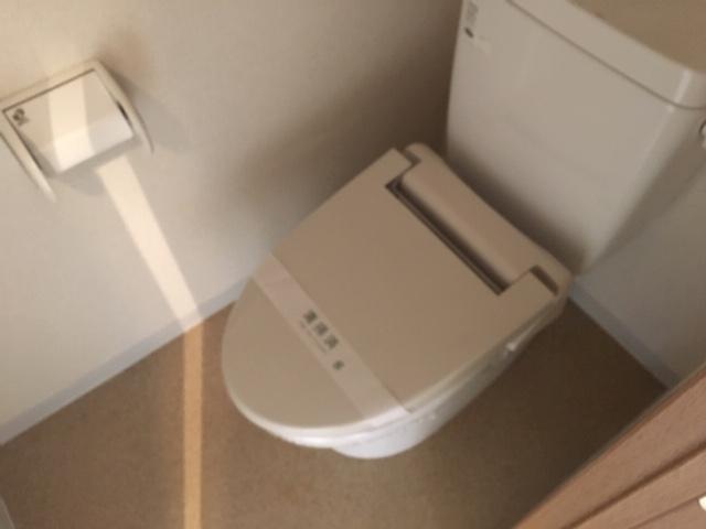 アーバンフラッツ八王子みなみ野3階 トイレ