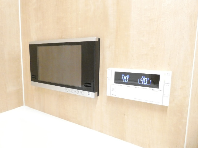 ネベル戸越公園7階 浴室TV(設備外・残置物)