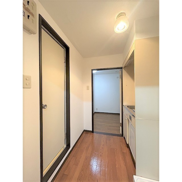 スカイコート小金井0201号室 玄関