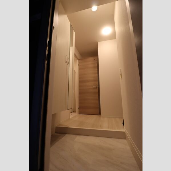 エクセリア中村北101号室 玄関