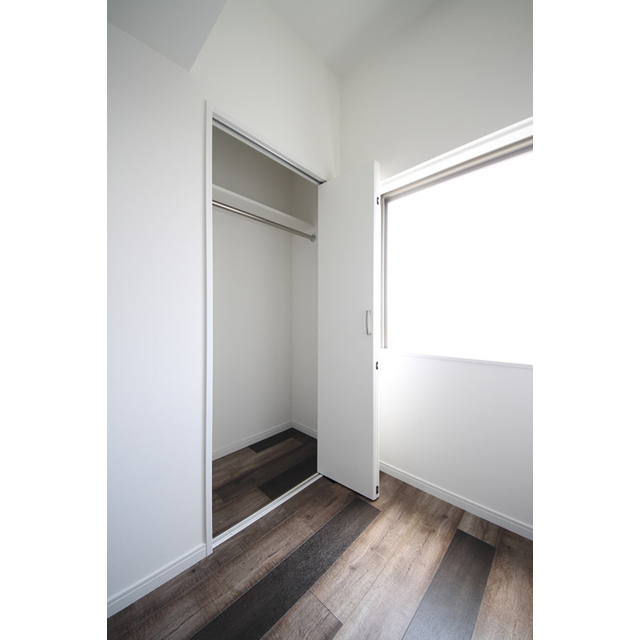 グランパーク東京EAST1203号室 内観