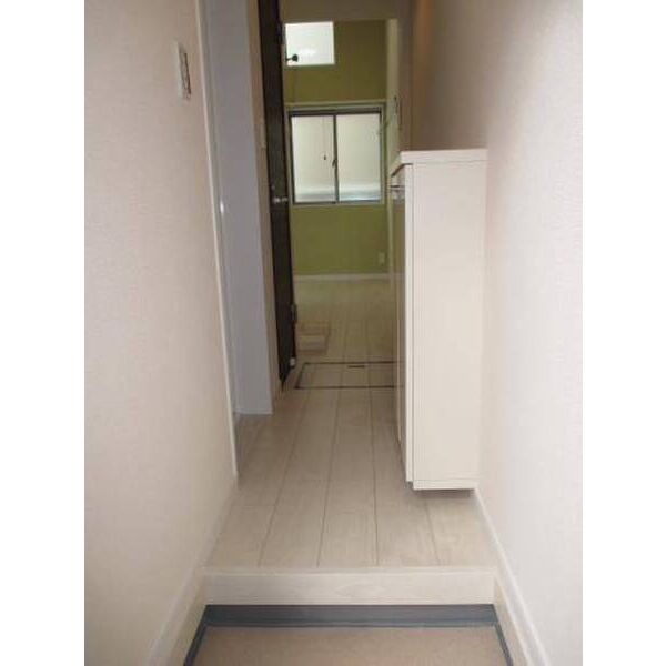 G.Aヒルズ小田2丁目　A棟 玄関