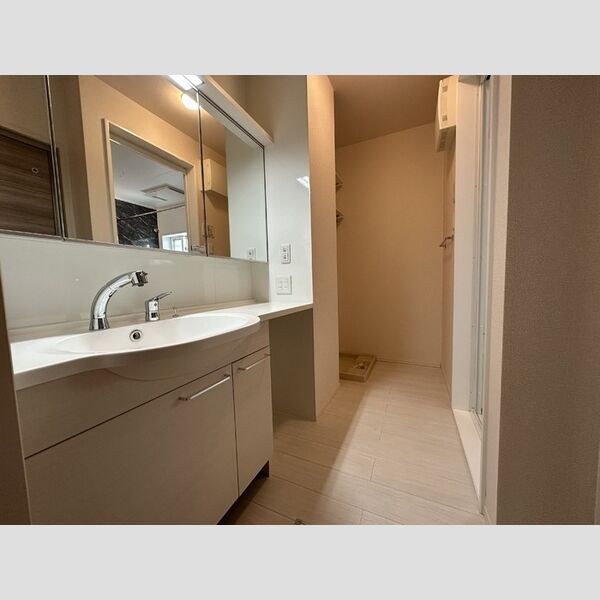 コンフォーレ　A棟 洗面所