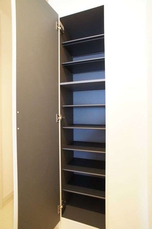 リブリ・ルピア湘南Ⅱ2階 収納