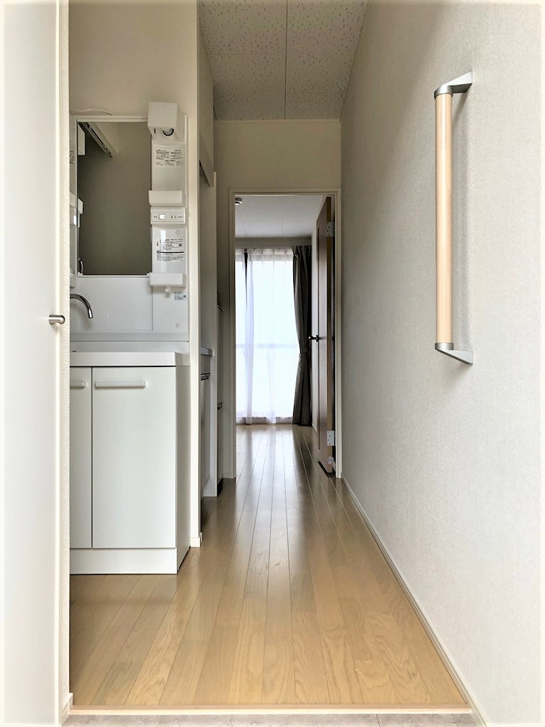 レオパレスＵ＆Ｉ104号室 廊下