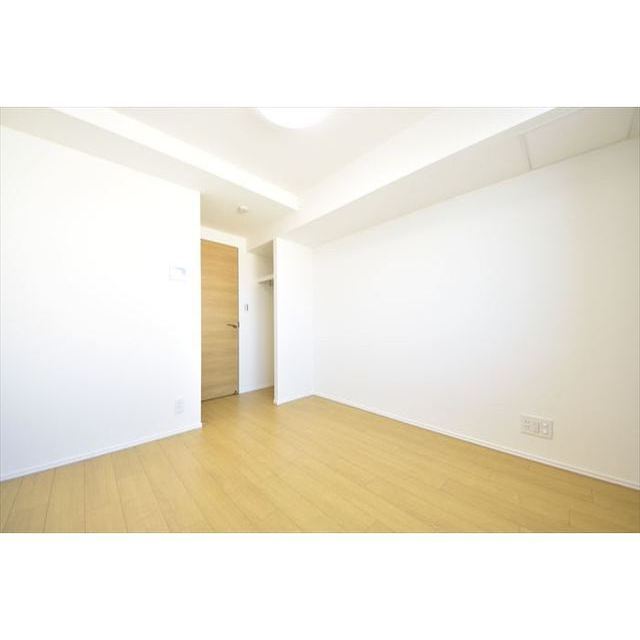 プランドール市川0202号室 内観