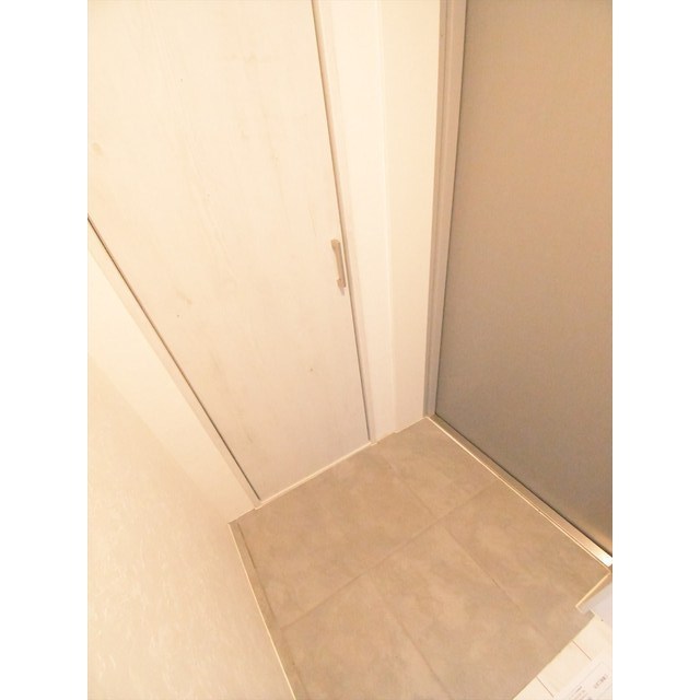 ＬＥＧＡＬＡＮＤ都立大学Ⅱ 玄関