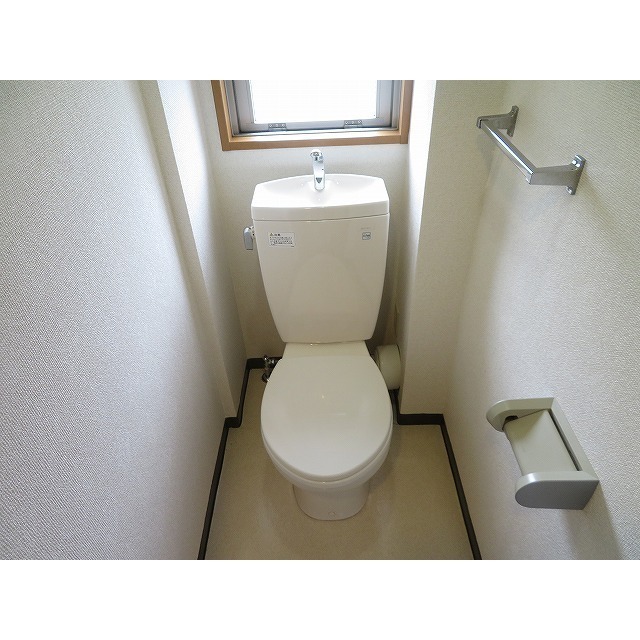 ヴィレッジ・イン・上高井戸 トイレ