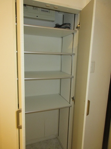 ニューライフマンション木場1階 物入　※2026年4月の写真