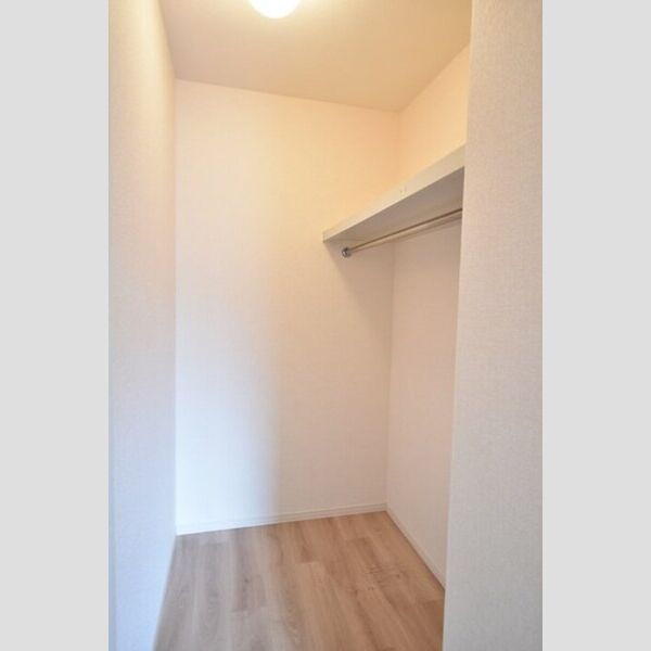 ブランシュ・ソフィア201号室 収納