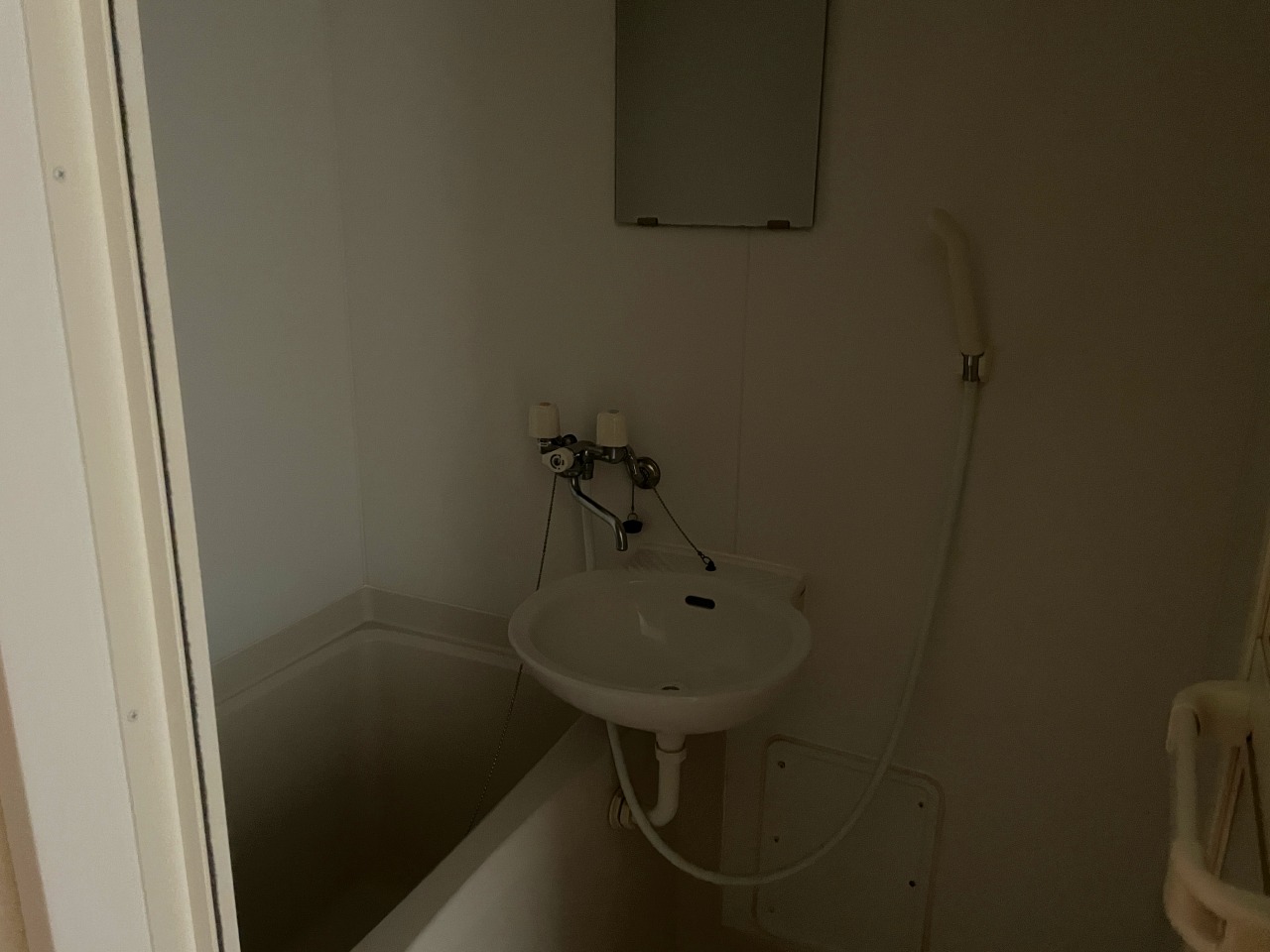 レオパレスグランディア202号室 内観