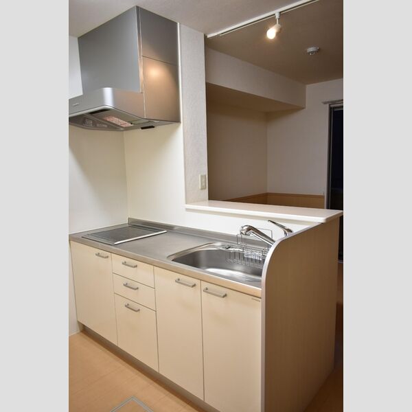 ウィスタリア　G システムキッチン