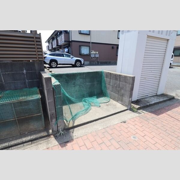 アルシュ11 ゴミ置き場