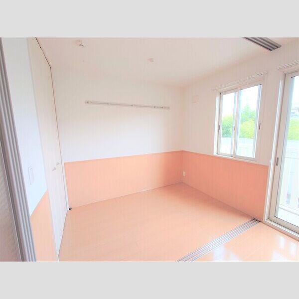 ヴィラージュ106号室 洋室3帖