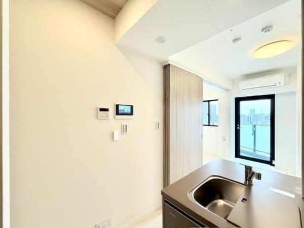 アジールコート町屋15階 リビング